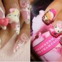 Unghie decorate con Hello Kitty