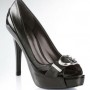 Decollete open toe in vernice e nappa Guess autunno inverno 2011 2012