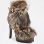 Tronchetto impreziosito da pelliccia Fendi inverno 2012