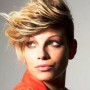 Taglio di capelli Emma Marrone 2012