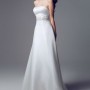 Abito da sposa 2014 dalle linee pulite Blumarine