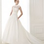 Abito da sposa con tasche pre collezione 2015 Pronovias mod Kaethe