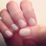 Nail art sposa con unghie corte