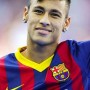 Taglio di capelli Neymar 2014 rasati ai lati lunghi sopra