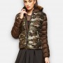 Piumino Colmar con paillettes fantasia camouflage inverno 2015