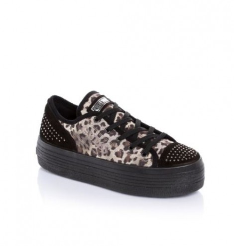 Sneakers con suola platform Guess inverno 2014 2015 prezzo 120 euro