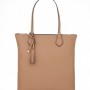 Shopping bag in pelle Coccinelle primavera estate 2015 prezzo 230 euro