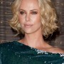 Taglio capelli medi 2015 Charlize Theron