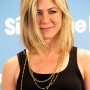 Taglio capelli medi Jennifer Aniston