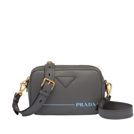 Borsa a tracolla Prada Mirage in pelle grigia inverno 2018 2019 prezzo 1250 euro 470x470 - Nuove Borse PRADA Mirage collezione inverno 2018 2019