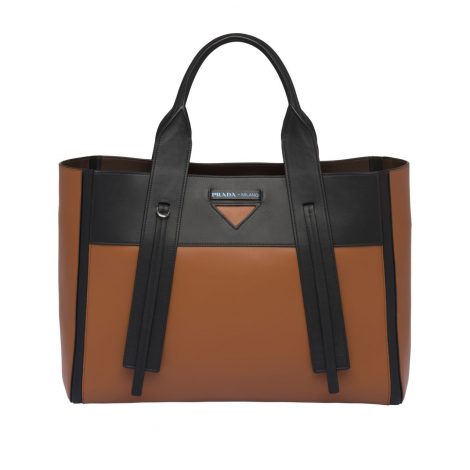 Nuova Borsa Prada modello Ouverture Large primavera estate 2019 prezzo 2400 euro 470x470 - Borse PRADA primavera estate 2019: Collezione e prezzi