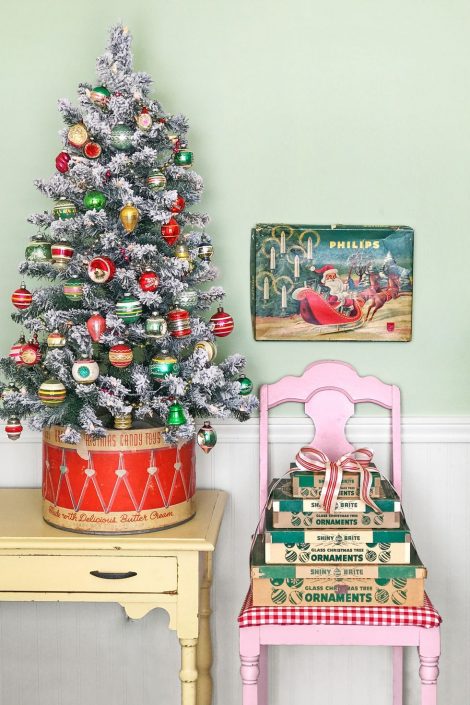 Mini Albero di Natale tradizionale 470x705 - Colori Alberi di Natale 2019