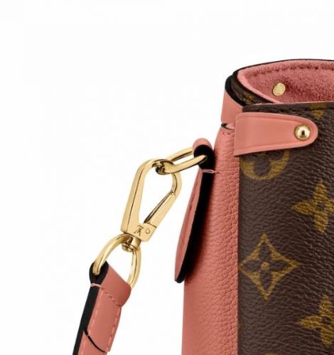 Dettagli Borsa Louis Vuitton 470x499 - Louis Vuitton Borsa Soufflot Collezione Primavera Estate 2020