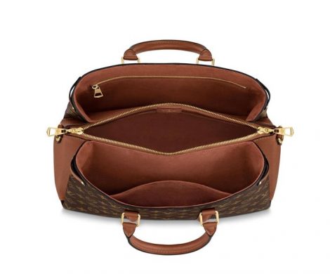 Interno nuova Borsa Louis Vuitton Soufflot 2020 470x390 - Louis Vuitton Borsa Soufflot Collezione Primavera Estate 2020