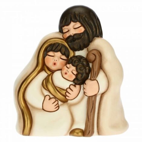 Sacra famiglia abbracciata assieme THUN 2020 470x470 - Nuove Statuine Presepe Thun Natale 2020