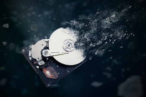Durata media di un hard disk 470x313 - Vita media degli hard disk, quanto possono durare?