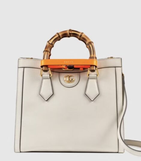 Borsa Gucci Diana in pelle bianca con fascetta arancio fluo 470x535 - Nuova Borsa Gucci Diana Collezione Inverno 2021 2022