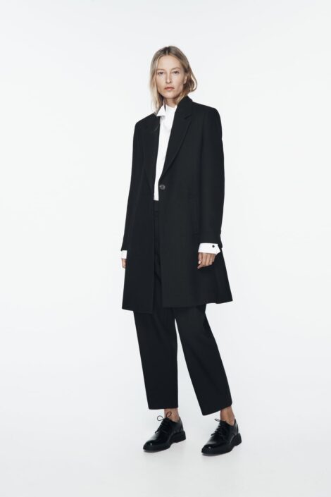 Elegante cappotto nero corto ZARA